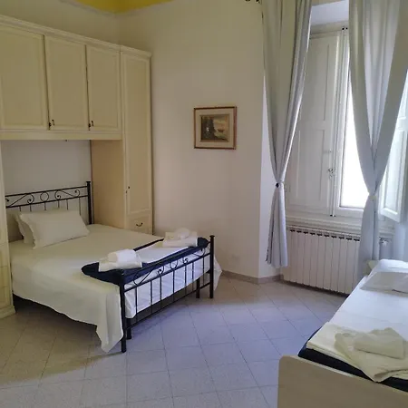 Apartment Ponte Vittoria , 11 , *